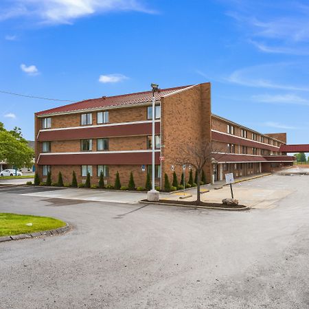 Red Roof Inn Plus+ Columbus - Worthington Exteriör bild