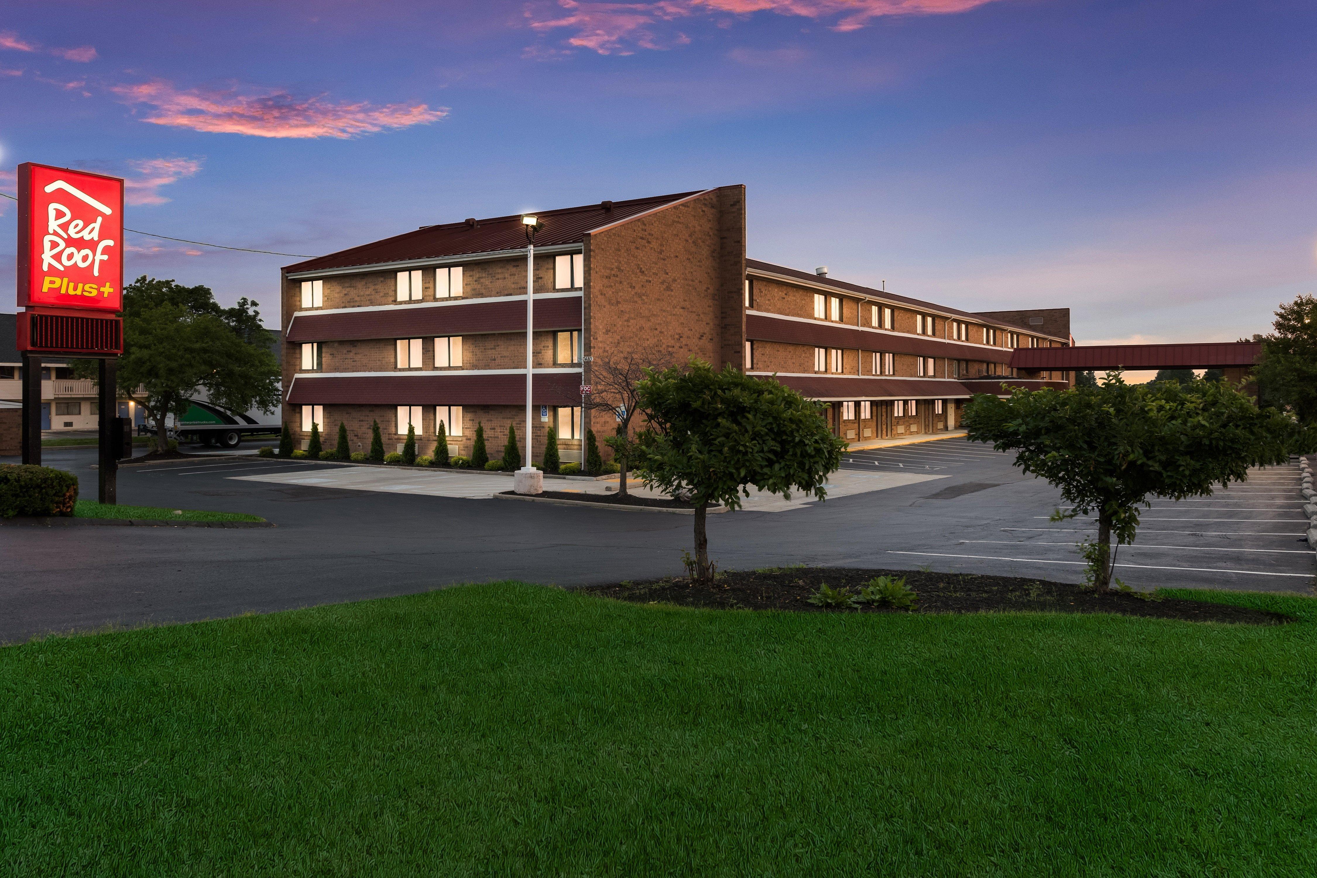 Red Roof Inn Plus+ Columbus - Worthington Exteriör bild